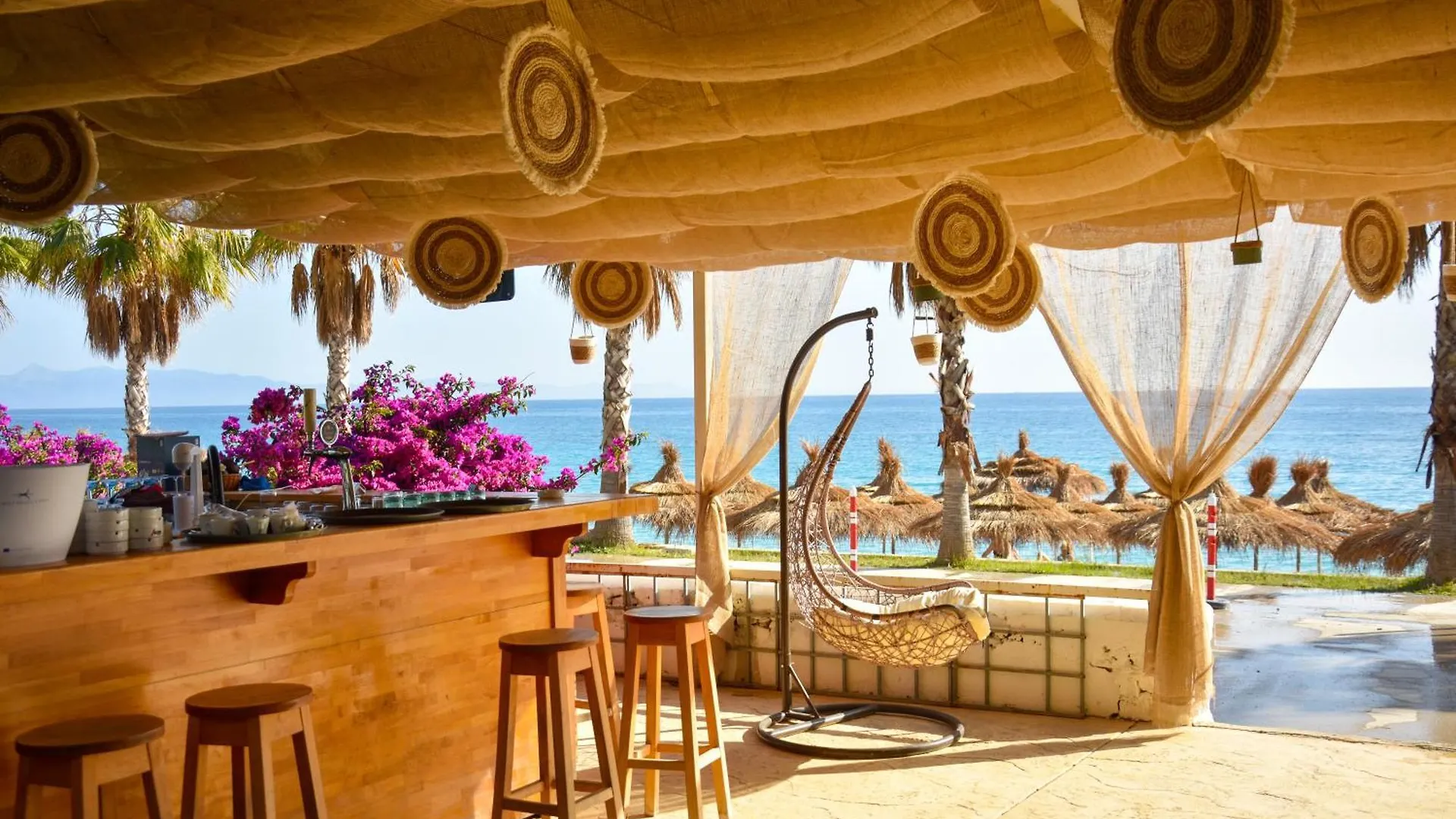Hotel Sierra Beach Borsh