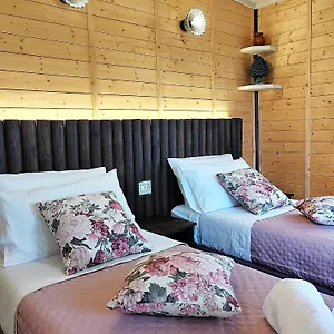 Domus Amelio - Country Guest house Cinisi